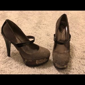 Jessica Simpson Pumps